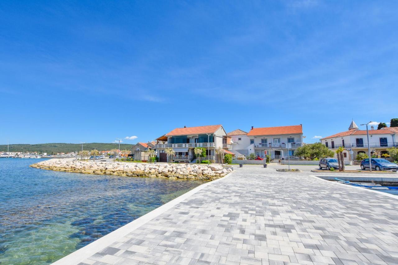 Apartments Marica Сукошан Екстер'єр фото